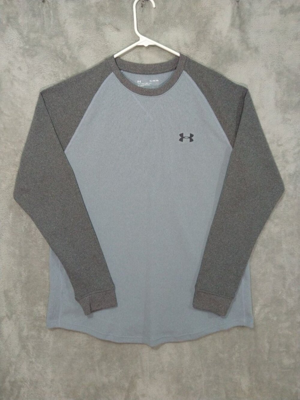 Under Armour UA Shirt Mens XL Gray Thermal Waffle Knit Loose Crew Neck